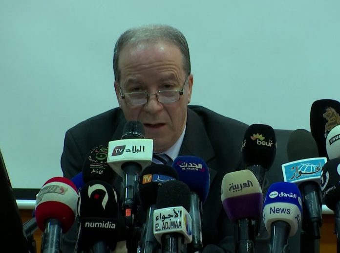 البدء في تلقيح الجزائريين ضد كورونا هذا الأسبوع