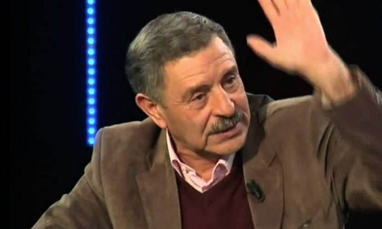ياحي : "كاين ناس خدمت مع روراوة، وخدمت مع زطشي، ولوكان جيبلهم قورمية يخدموا معاها" !!