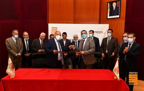 مجمع سوناطراك : التوقيع على الاتفاقية الجماعية لفرع المحروقات