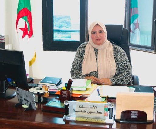 الطلبة يهددون بمقاطعة الإمتحانات تضامنا مع عميدة كلية الإعلام والإتصال بجامعة الجزائر 03.