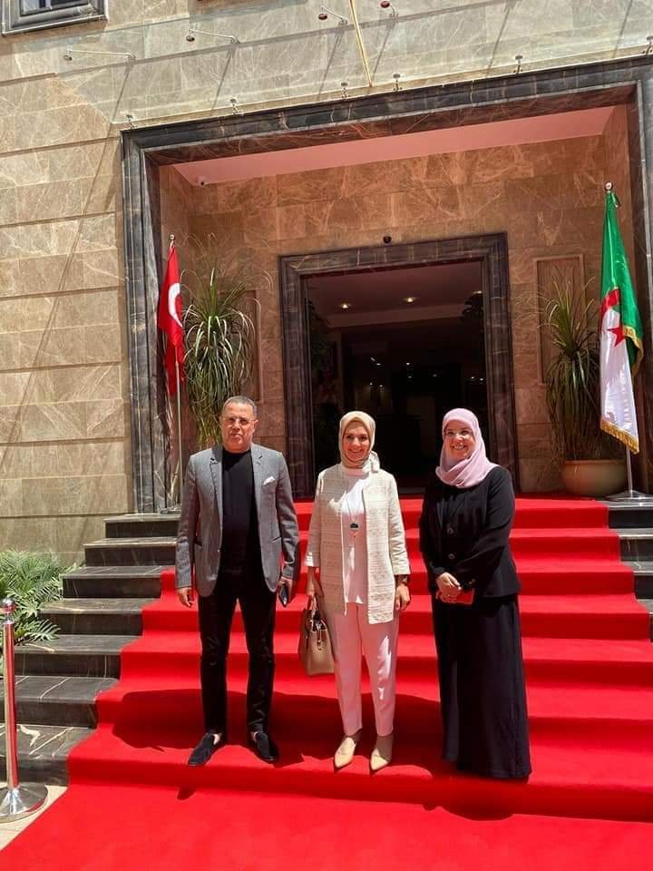 سفيرة تركيا تزور مخابر فراتررازس