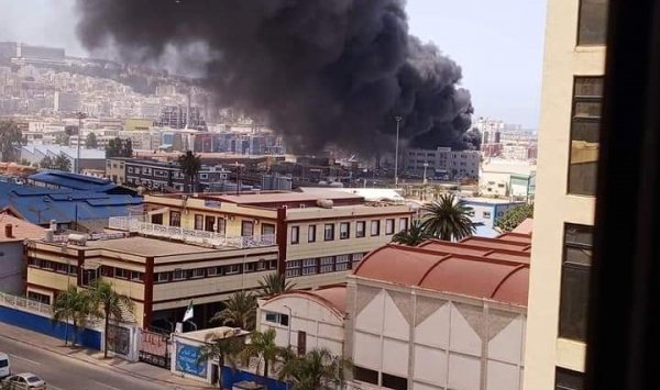 الحماية المدنية: حريق ميناء الجزائر ليس بالمهول
