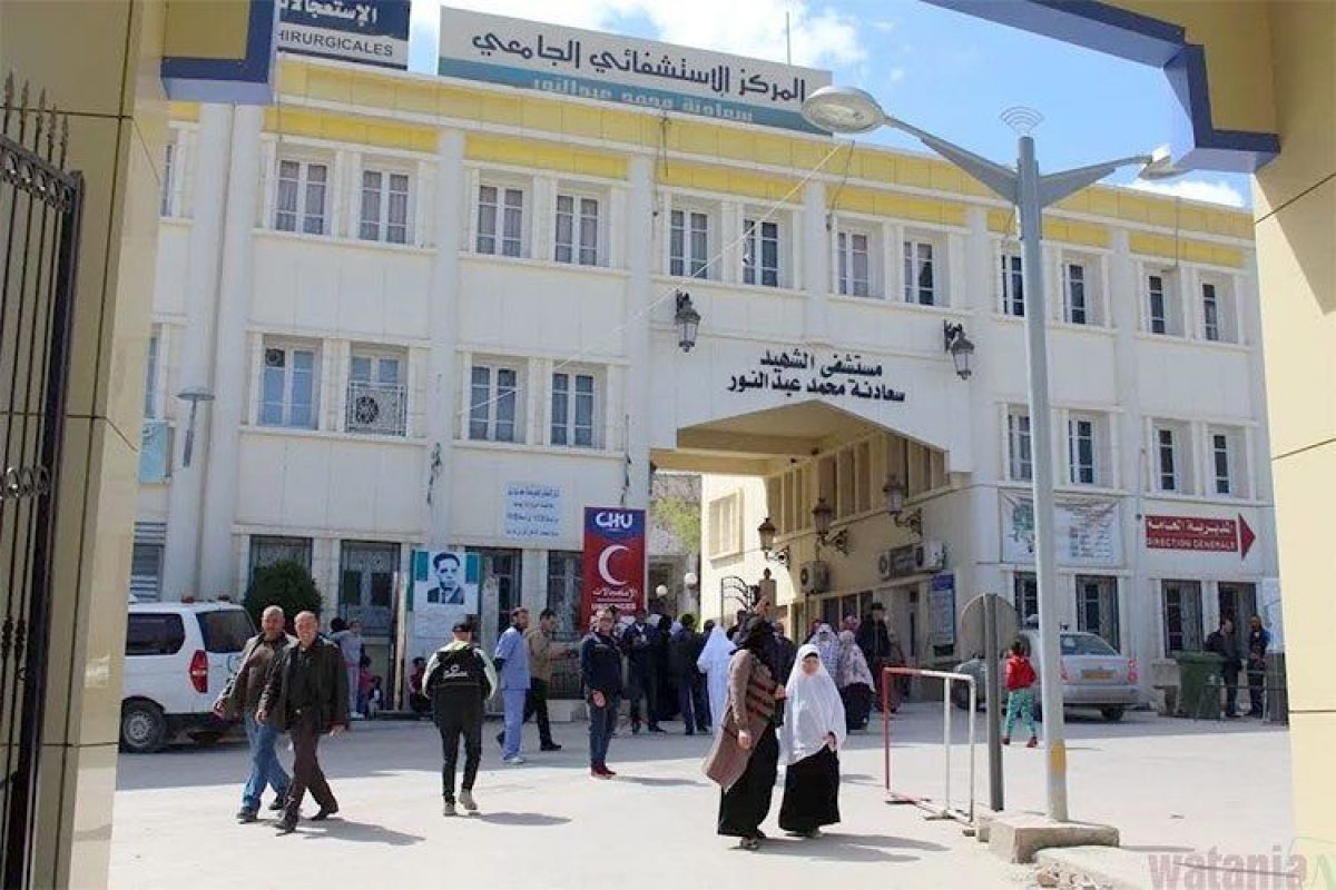 مدير مستشفى سطيف يكشف تفاصيل ما يحدث منذ أمس .. وحقيقة نفاذ الأوكسجين