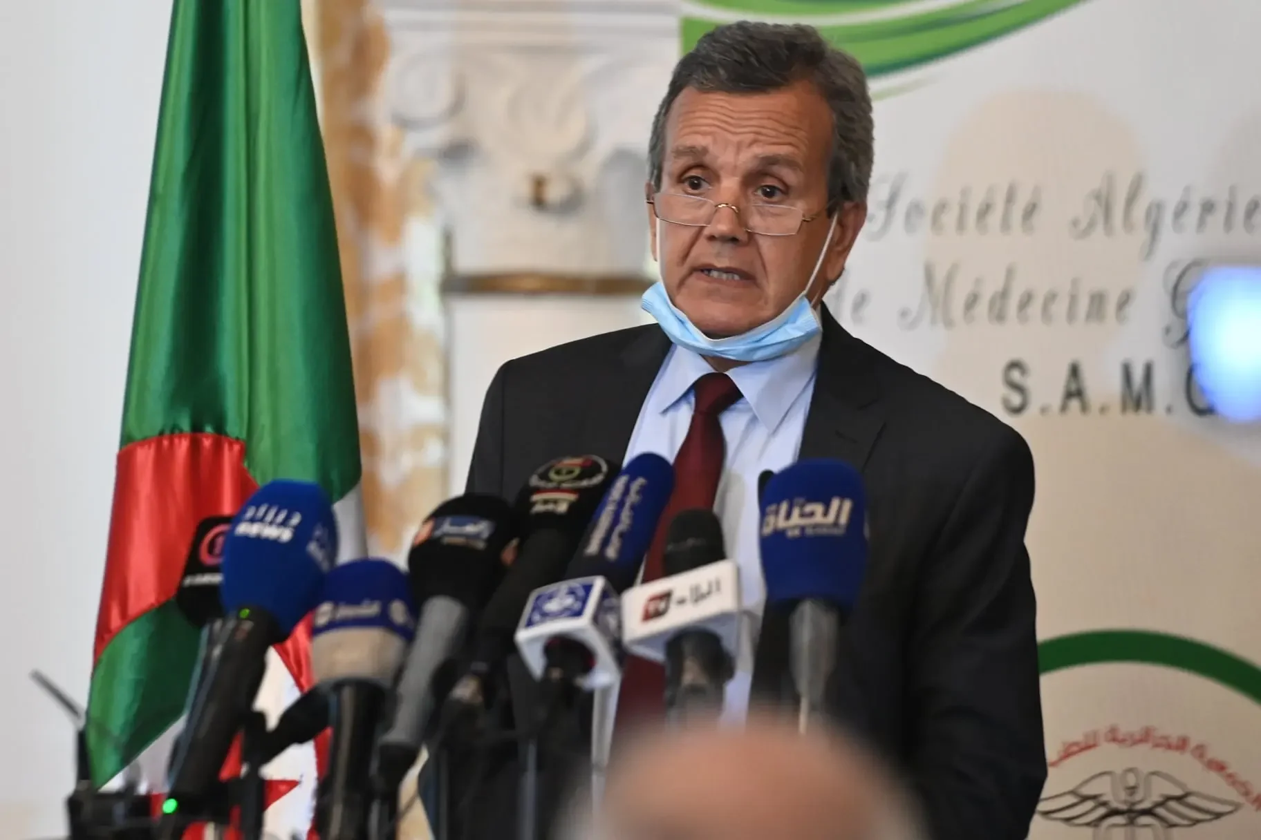 بن بوزيد ... الإلتزام بالإجراءات الوقائية هو الحل الوحيد للخروج من الأزمة