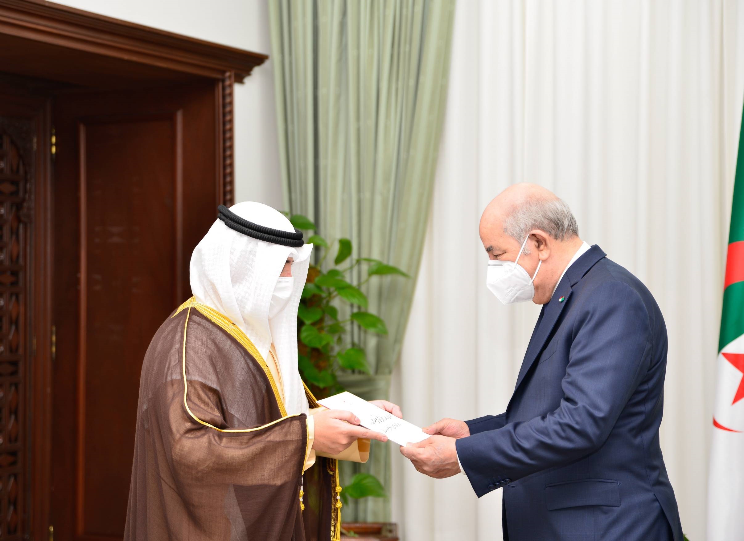 وزير الخارجية الكويتي: تطوير العلاقات الثنائية بين البلدين في كافة المجالات وعلى مختلف الأصعدة