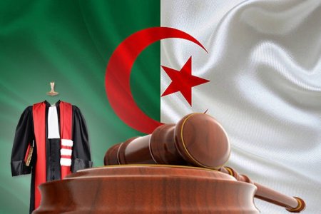 اضراب وطني للمحامين يشل حركة المحاكم و المجالس القضائية