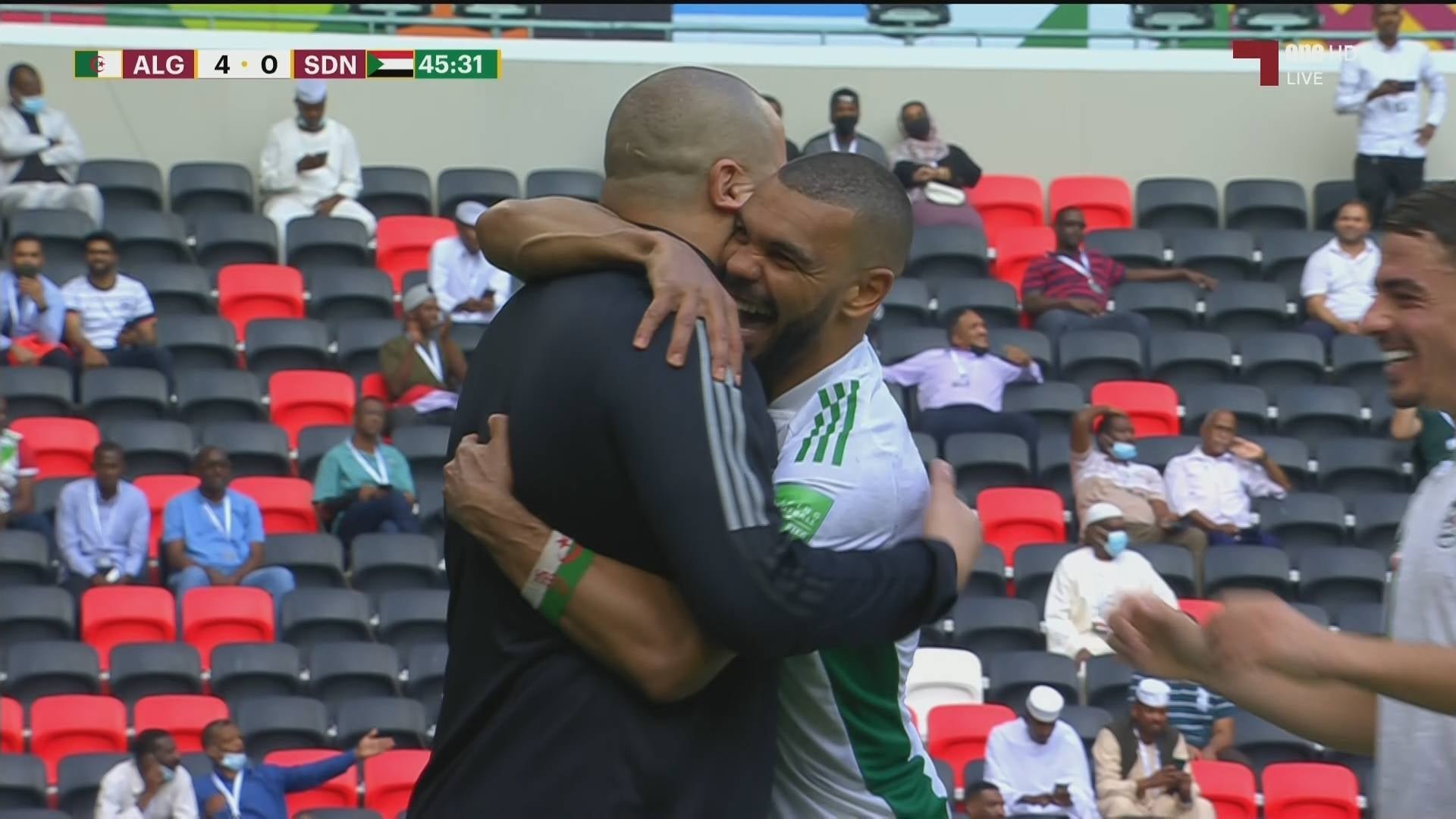 سوداني.. منتخب السودان ليس ضعيف و نلعب للجزائر بفخر