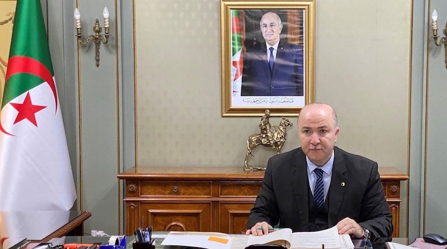 الوزير الأول : الاحتفاء بيناير على خطى أجدادنا تعبير عن التنوع الثقافي لبلدنا