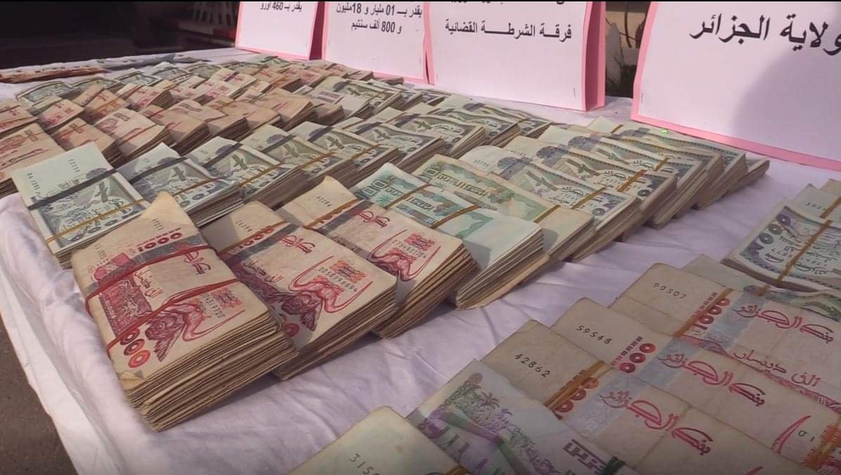 العاصمة : توقيف جماعة أشرار و إسترجاع أكثر من مليار سنتيم