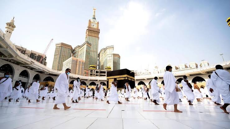 هذا هو مصير الحج و العمرة حسب وزير الشؤون الدينية