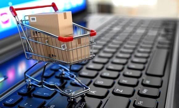أصحاب التجارة الإلكترونية أمام إلزامية دفع الرسوم الجمركية