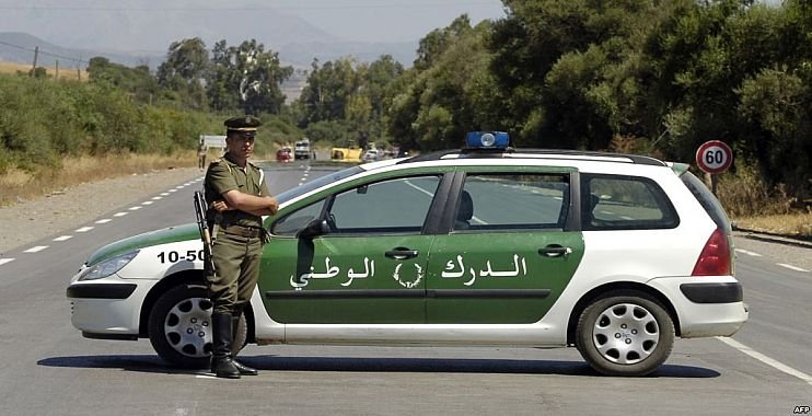 الدرك الوطني بالجزائر يسترجع حافلة مسروقة