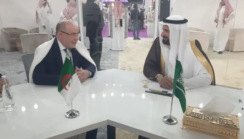 الجزائر والسعودية توقّعان على إتفاقية الحج لموسم 2023
