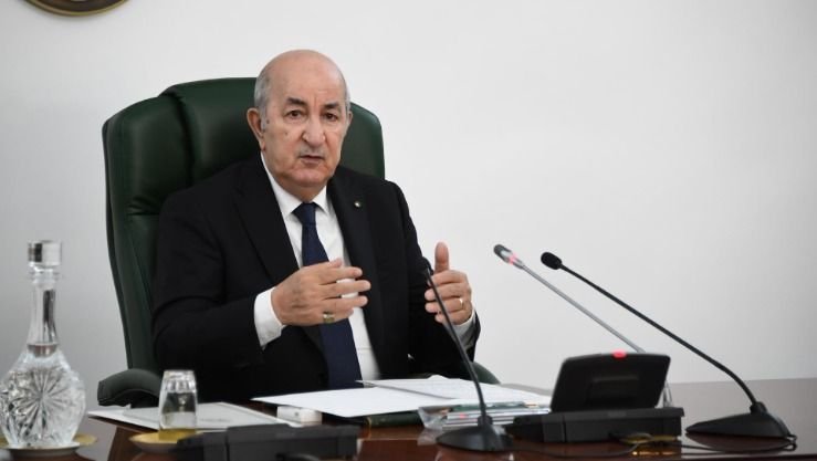 رئيس الجمهورية عبد المجيد تبون يترأس إجتماعا لمجلس الوزراء
