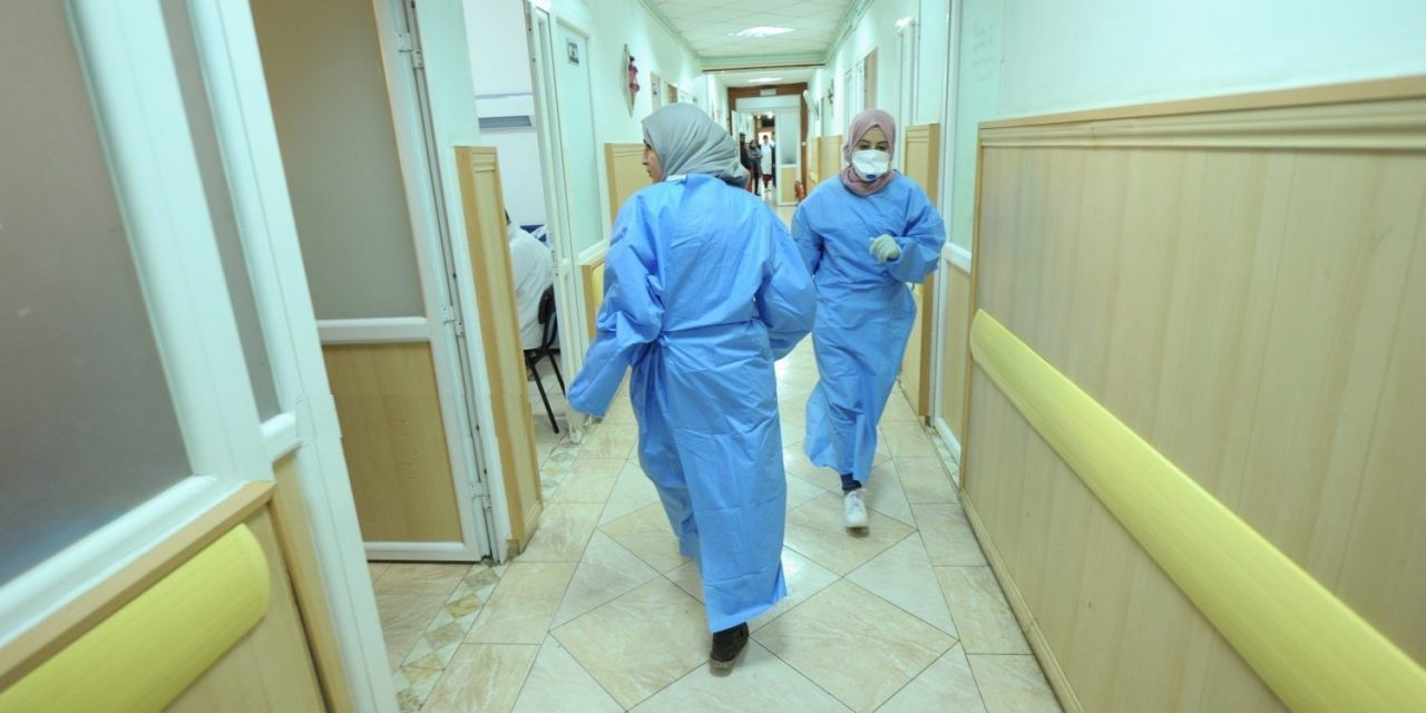 تفاصيل الأخصائيين المعنيين بعقود الستة سنوات في قطاع الصحة