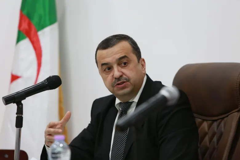 عرقاب: الجزائر تسعى لأن تكون من أهم الموردين للطاقة الخضراء للبلدان المجاورة وأوروبا
