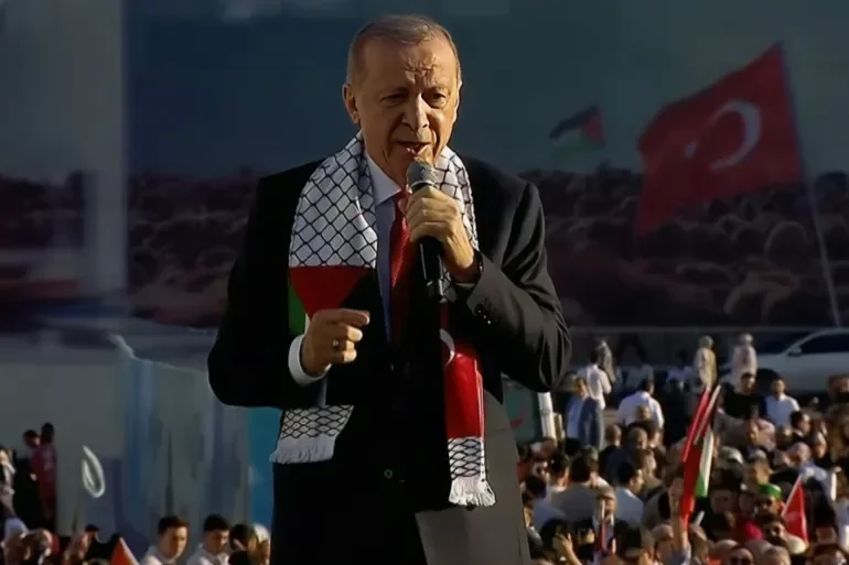 أردوغان: مَن كانوا يسكبون دموع التماسيح على أوكرانيا يصمتون الآن إزاء ما يجري في غزة