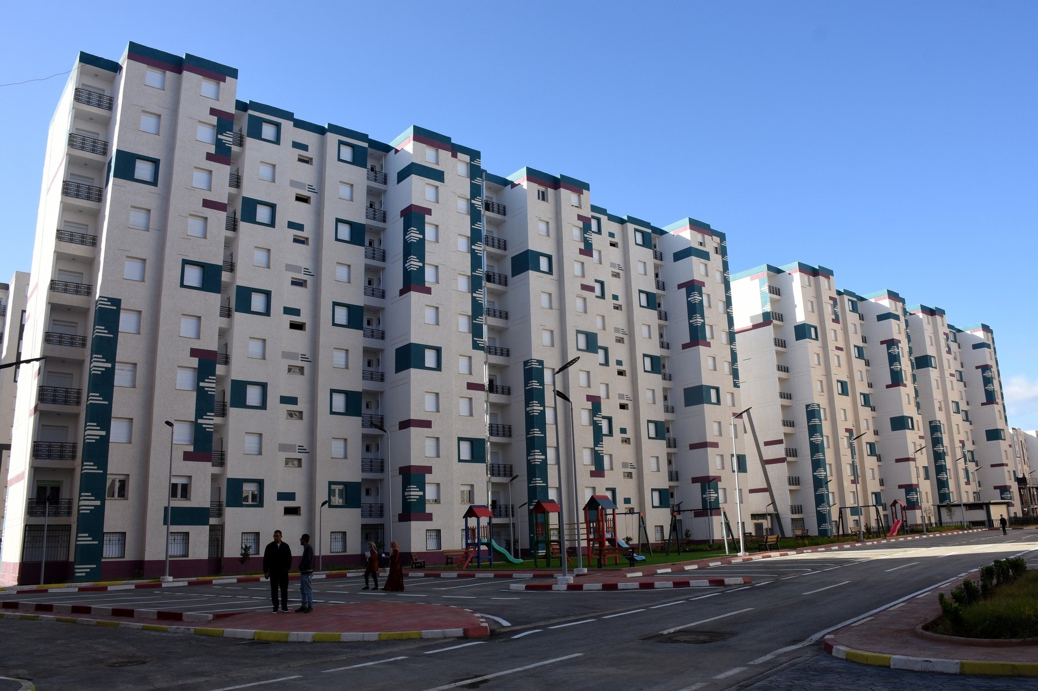 وزير السكن: تسليم 40 ألف وحدة سكنية جانفي المقبل بالمدينة الجديدة سيدي عبد الله