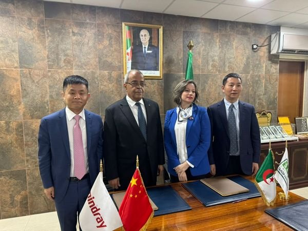 التوقيع على اتفاقية تعاون بين شركتي سديد دياغنوفارم وميندراي الصينية في الميدان الصيدلاني