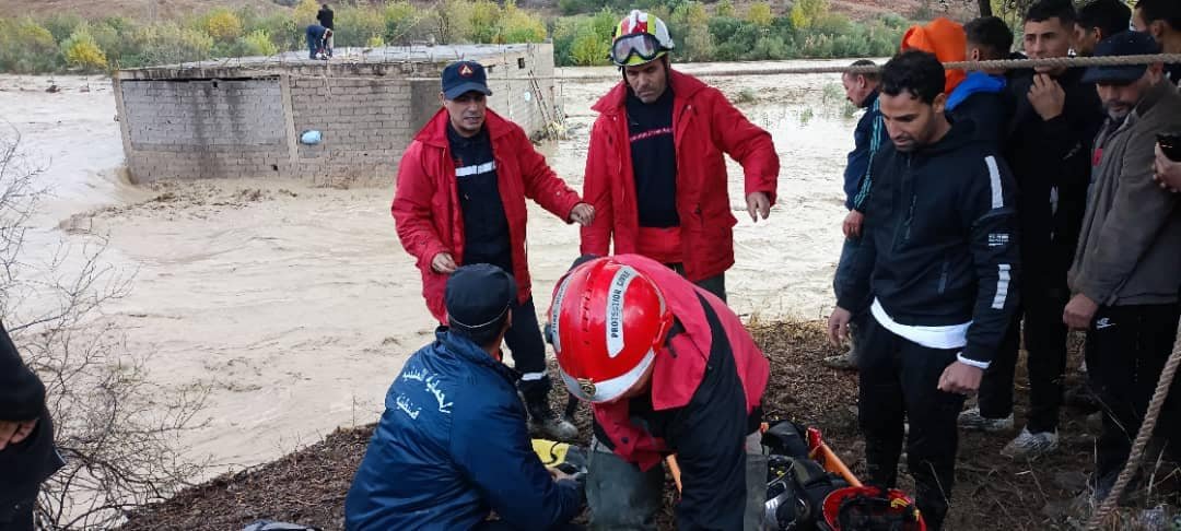 هذه هي تدخلات الحماية المدنية جراء التقلبات الجوية الأخيرة من بينها وفاة شخص و إجلاء 146 عائلة