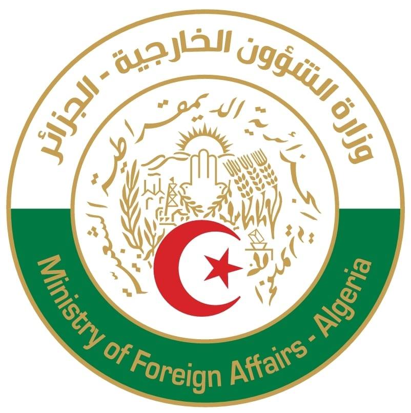 وزارة الشؤون الخارجية تفند أخبارا كاذبة وتلاعبا بشأن مالي عبر شبكات التواصل الاجتماعي