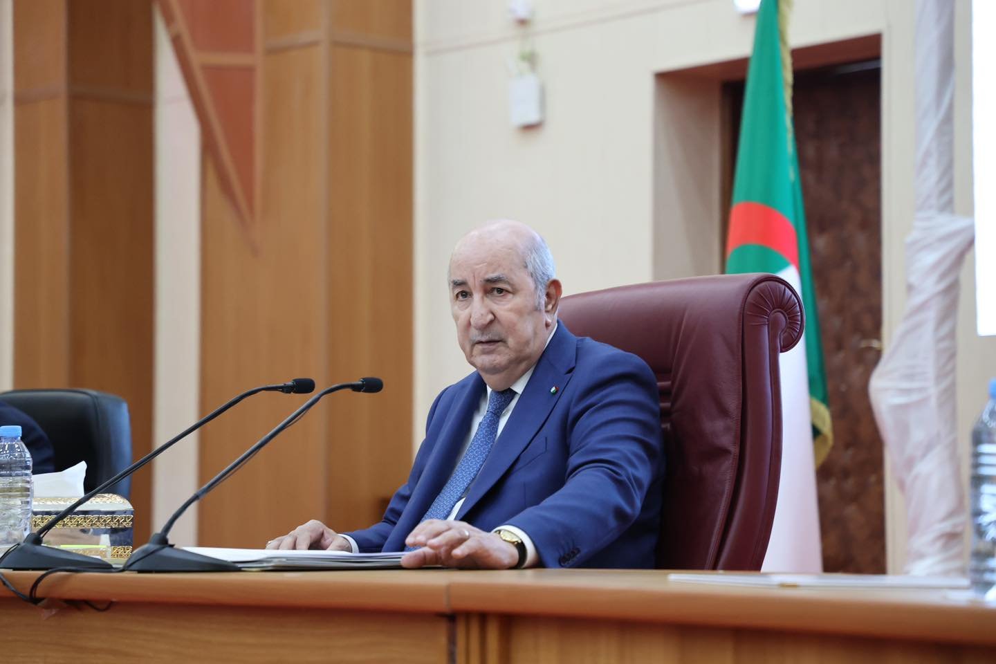 رئيس الجمهورية يفتتح معرض الانتاج الجزائري