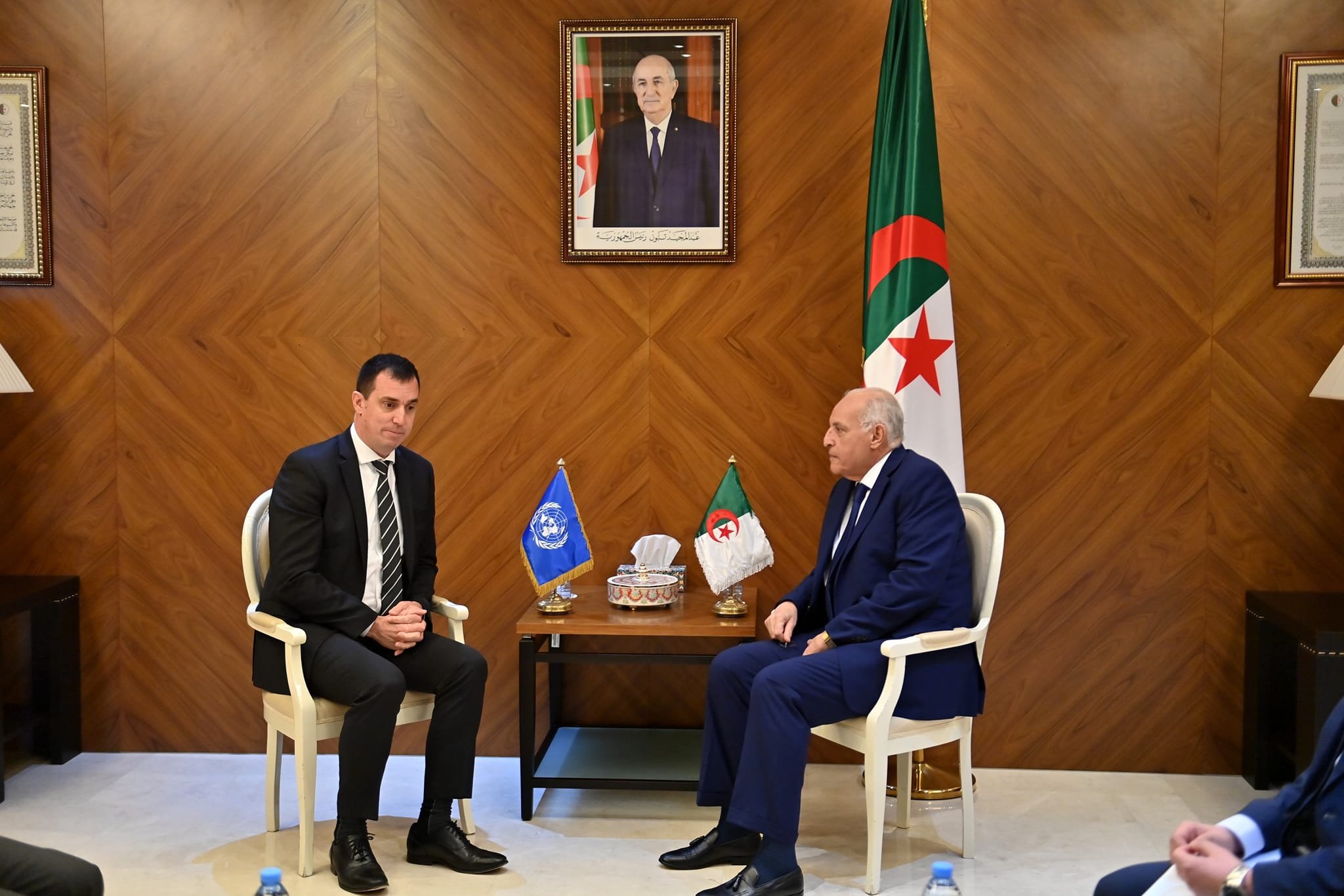 أحمد عطاف يستقبل وكيل الأمين العام للأمم المتحدة لشؤون السلامة والأمن