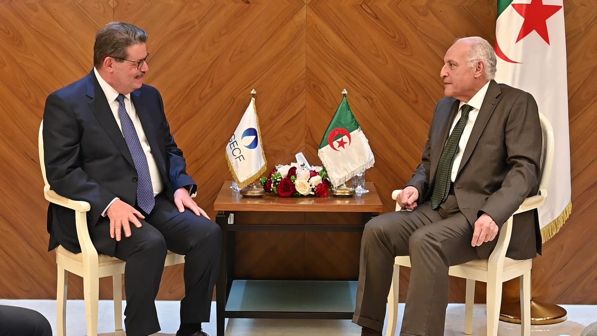 وزير الشؤون الخارجية أحمد عطاف يستقبل الأمين العام لمنتدى الدول المصدرة للغاز