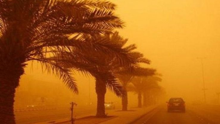 رياح قوية وزوابع رملية عبر هذه الولايات