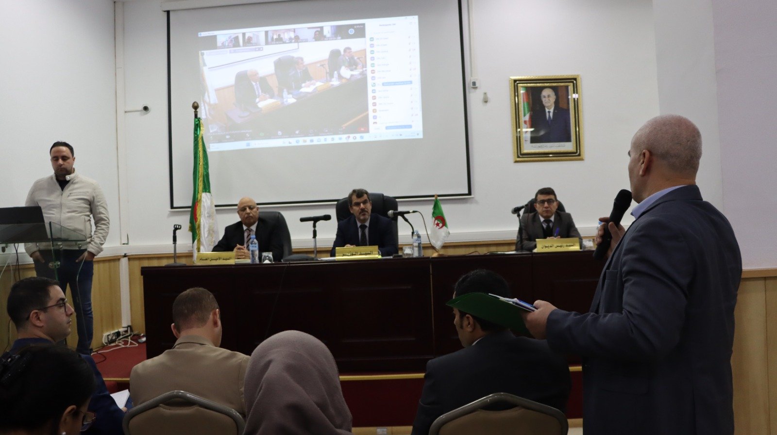 أحمد بداني يقف على تحضيرات تموين السوق الوطنية بمنتجات الصيد البحري خلال شهر رمضان