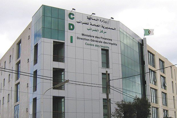 مديرية الضرائب تصدر بلاغ هام